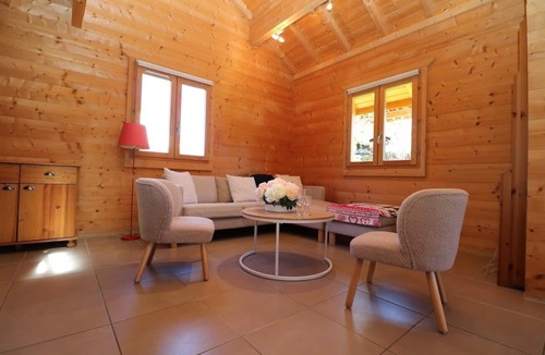 Premanon Ski Chalet | L'ecrin des Epicéas - Family chalet - sleeps 9