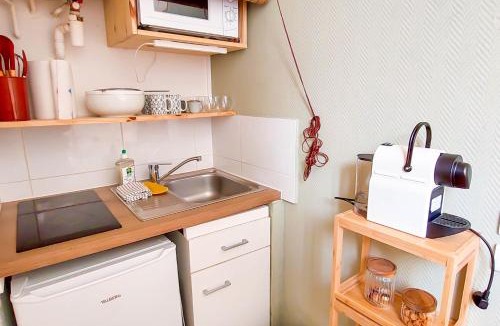 Quartier du chateau Apartment | L'Ecrin du Château Séjour à 2, études, professionnels à CAEN Studio calme face au Château linge et wifi inclus