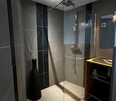 Conflans-Sainte-Honorine Apartment | L'Ecrin Meulière