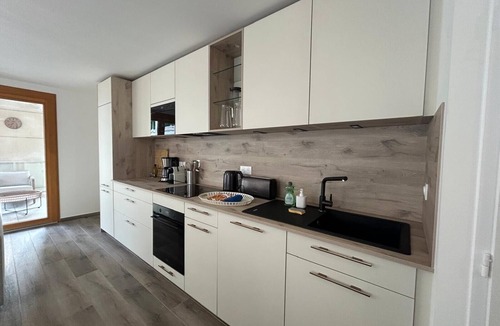 Villeneuve-les-Avignon Apartment | L'Ecrin du Cardinal B02 by Avecoeur
