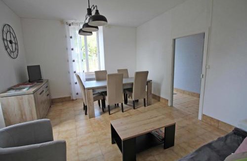 Coussac-Bonneval House | L' ecurbie