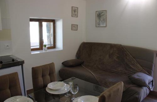 Luceram House | L'ecureuil de luceram