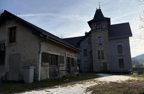 Lebetain House | L'ECURIE du Château