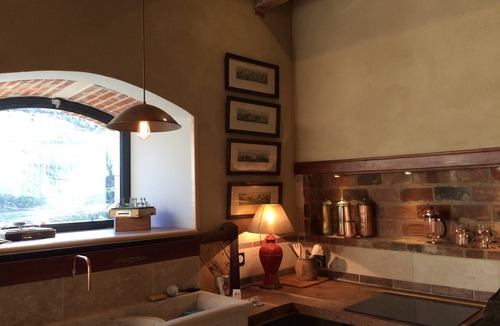 Ingrandes Apartment | L'Ecurie – Former stable with charm and light