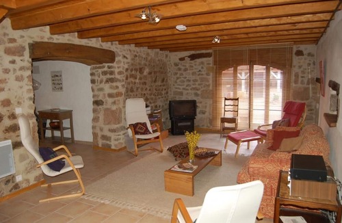 Montmelard House | L' Ecurie - MONTMELARD