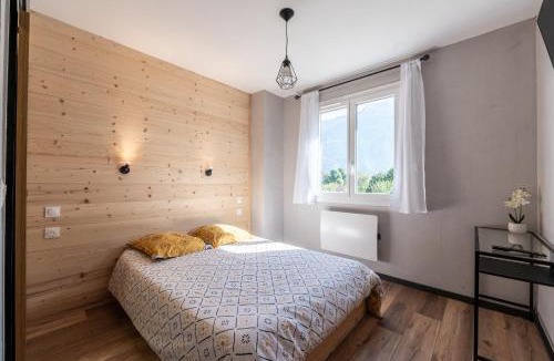 Saint-Etienne-de-Cuines Apartment | L' edelweiss