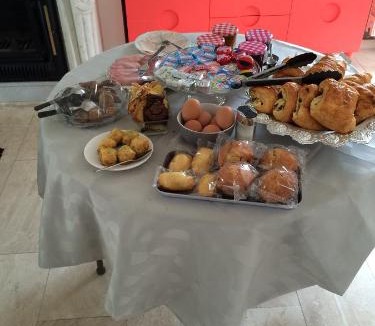 Thiais House | L'Eden B&B