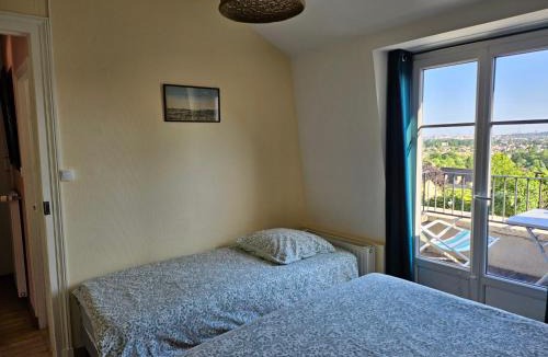Saint-Prix Apartment | L' Eglise - 2 pièces avec balcon au dernier étage vue Paris