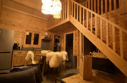 Rochesson Ski Chalet | L'Elégance 4* - JACUZZI - 4 people