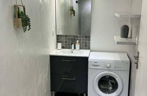 Douvaine Apartment | L' Elegant