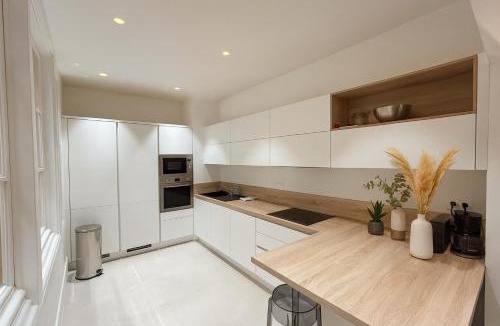 Carmes Apartment | L'Elegant Paradoux - 3 sdb - 2 wc - Ascenseur - Parking - Plein Centre