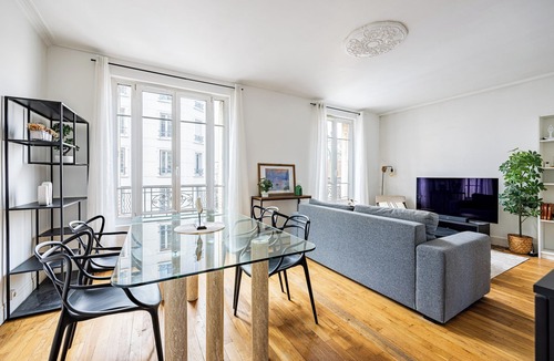 Maisons-Alfort Apartment | L'Elixir - Wifi - 550m gare - Calme