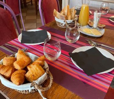 Treffort-Cuisiat Hotel | L'embellie