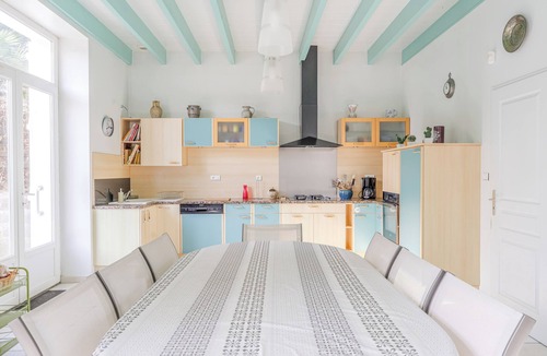 La Rogere House | L'Embrun - T5 - Wifi - Accès à la mer