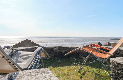 La Rogere House | L'Embrun - T5 - Wifi - Accès à la mer