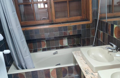 Isbergues House | L'Emmanuella