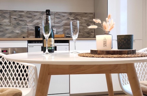 La Richardais Apartment | L'Emoustillant - Private Jacuzzi Spa (2 Pers)