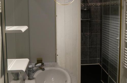 Douzat House | L'Enclos de La Grande Flûte