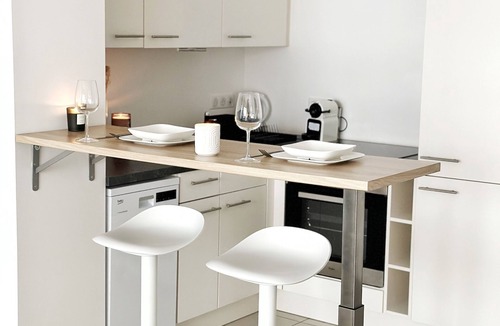 Levallois-Perret Apartment | L'Ensoleillé Levallois – Apartment near metro