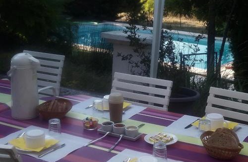 Rosans Bed & Breakfast | L'Ensoleillee