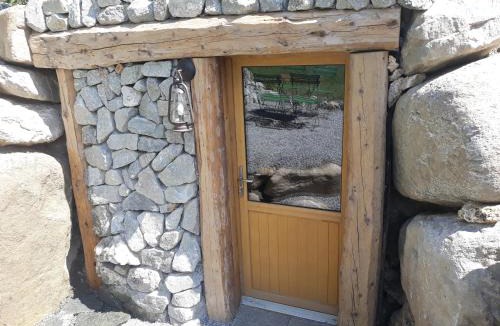 Saint-Martin-sur-la-Chambre Bed & Breakfast | L'Entre 2 Cols