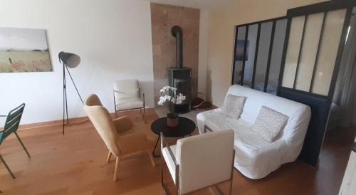 Chambrelien Apartment | L'Entre-Deux