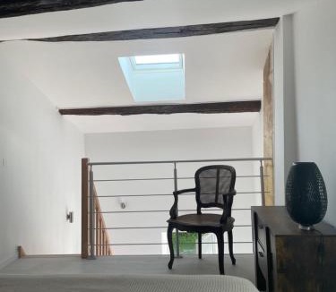 Saint-Loubes Apartment | L'entre deux M