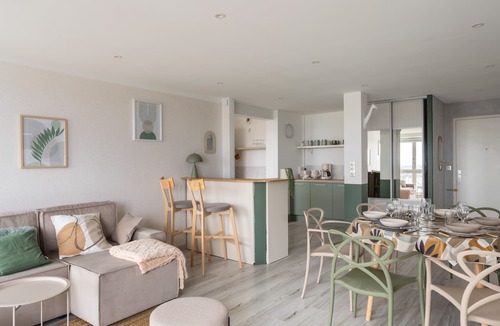 Colombier - Champ de Mars Apartment | L'Eperon - Proche Place Charles de Gaulle