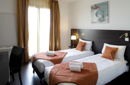 Epernon Hotel | L'Epi Hotel