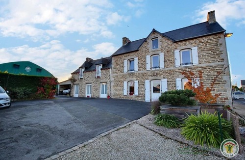 Brehand House | L'Epine fleurie - BREHAND