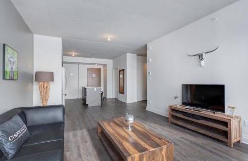 Laval Apartment | L'Equinox Modern Apartments by Corporate Stays