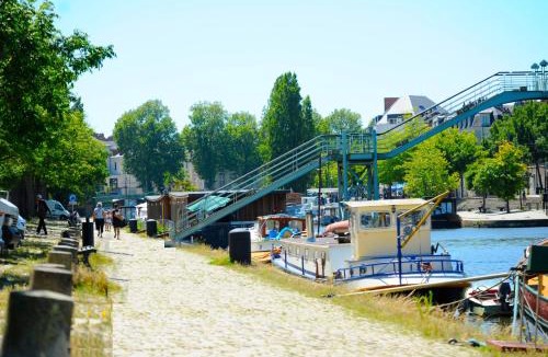 Waldeck-Sully Apartment | L'Erdream