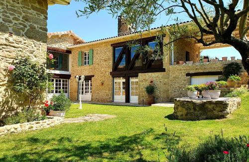 Saint-Bardoux Bed & Breakfast | L'Ermitage de Saint-Bardoux