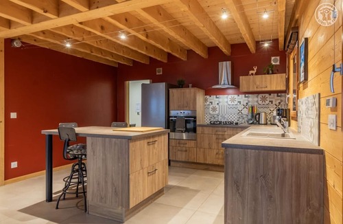 Saint-Pierre-de-Genebroz House | L'escapade DE Chartreuse