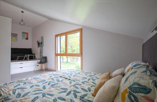 Grande-Riviere House | L'esca'Lac