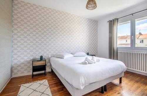 Cholet Apartment | L'Escale 10, maison familiale et lumineuse près du PuyDuFou
