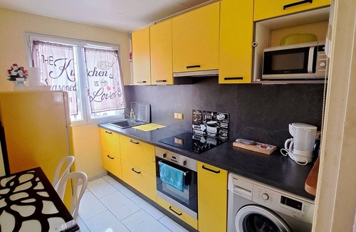 Quartier Centre Ville Apartment | l'escale 50 m from viry chatillon station