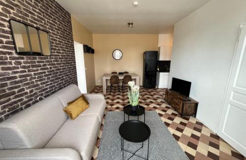 Goussainville Apartment | L'Escale - Airport - Paris