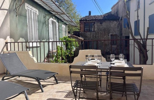 Manosque Apartment | L’Escale – Charming 1-bedroom apartment, cosy, air-condition