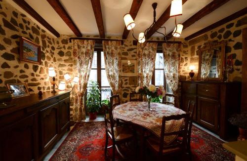 Murat House | L'Escale de Camille - Gîte