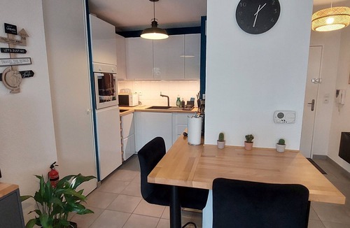 Toulouse South-East Apartment | L'Escale de l'Aéropostale