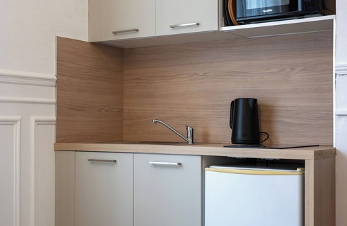 Gare-Jouvenet Apartment | L'escale de la gare - Bright studio near Rouen station