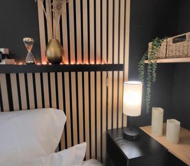 Lunel Apartment | L'escale dorée au centre de Lunel