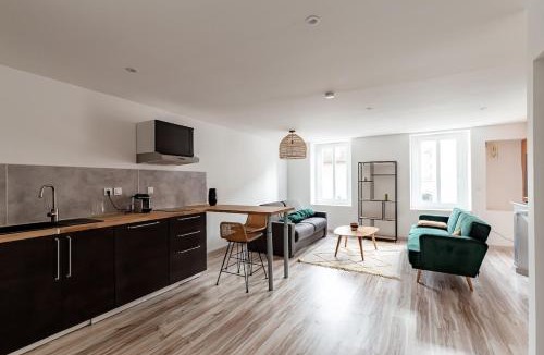 Bourg-en-Bresse Apartment | l'escale