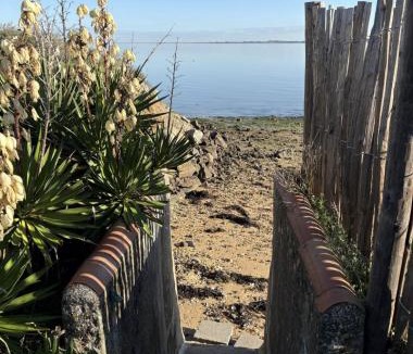 Barbatre House | L'escale les pieds dans l'eau