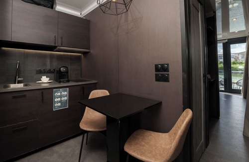 L'Isle-Adam Apartment | L'Escale Royale L'Isle Adam Port Oise