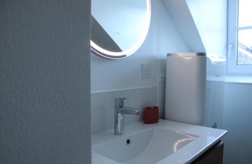Laval Apartment | L'escale - spacieux studio - centre-ville Laval