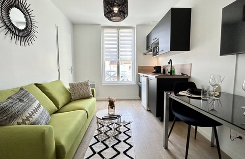Fort-Mahon-Plage Apartment | L'Escale: Your romantic cocoon in Fort-Mahon-Plage!