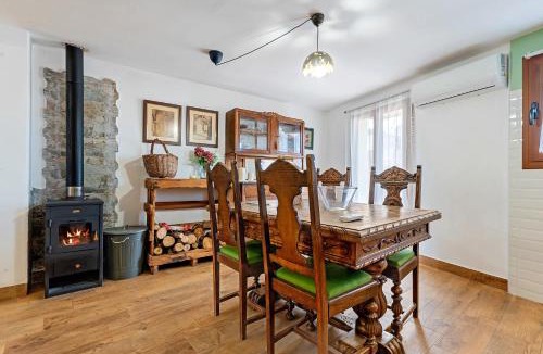 Ulldemolins Apartment | L'Escambell Grau Del Llop