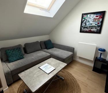 Monce-en-Belin Apartment | L'escapade 24h du Mans 4 pers Sauna